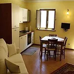 Palazzo Bibirria Nocleg ze śniadaniem
