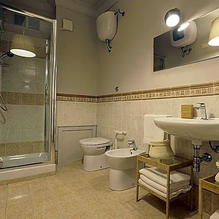 Bed & Breakfast Palazzo Bibirria 3*