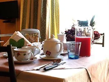 Couette-café Palazzo Bibirria